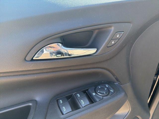 used 2023 Chevrolet Equinox car, priced at $21,477