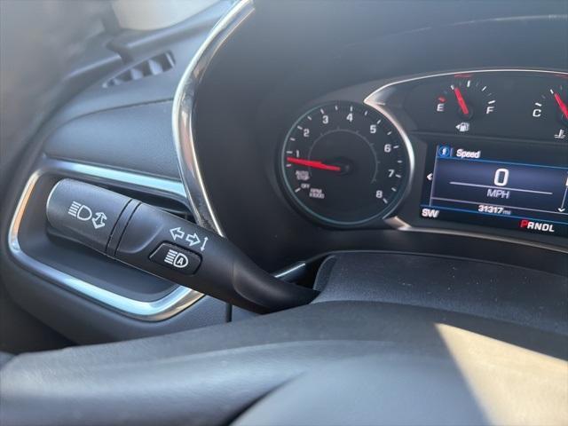 used 2023 Chevrolet Equinox car, priced at $21,477