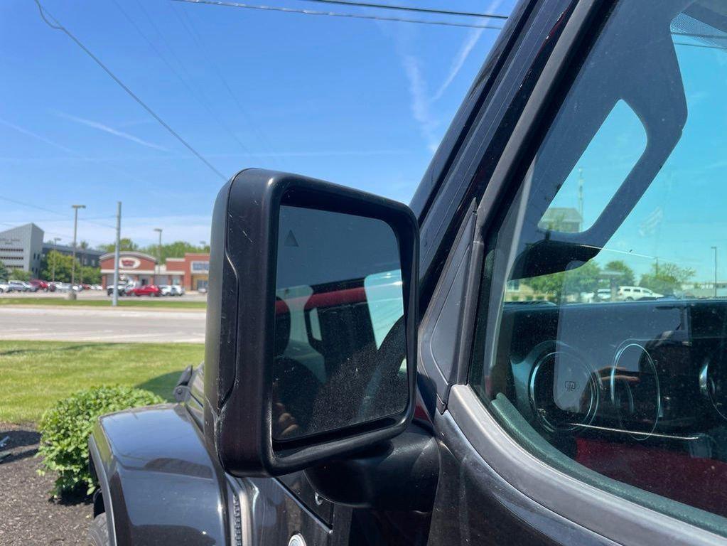 used 2019 Jeep Wrangler Unlimited car, priced at $26,118