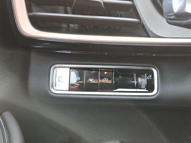 new 2025 Buick Envision car, priced at $37,495