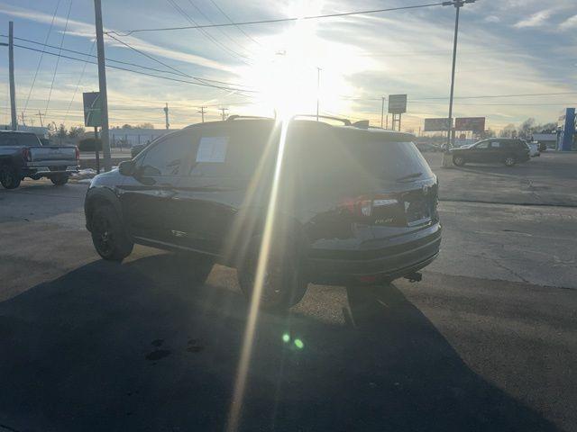used 2022 Honda Pilot car, priced at $29,356