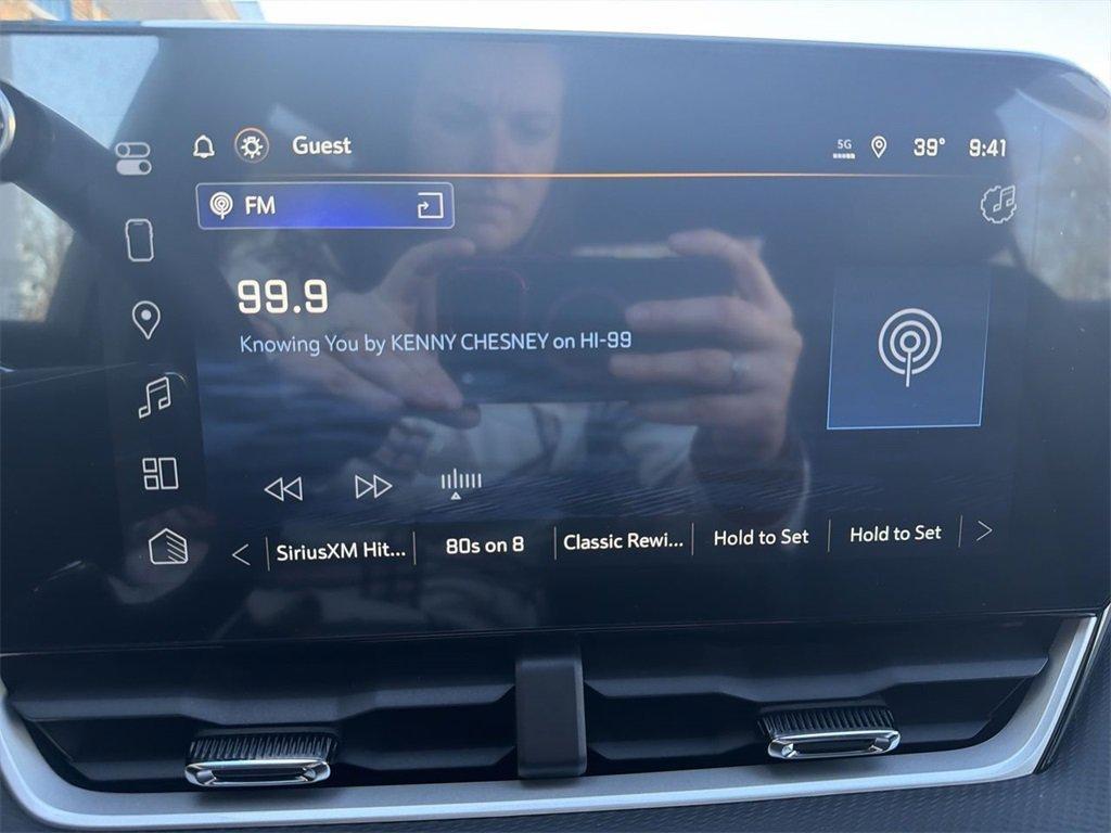 new 2026 Chevrolet Equinox car, priced at $33,040