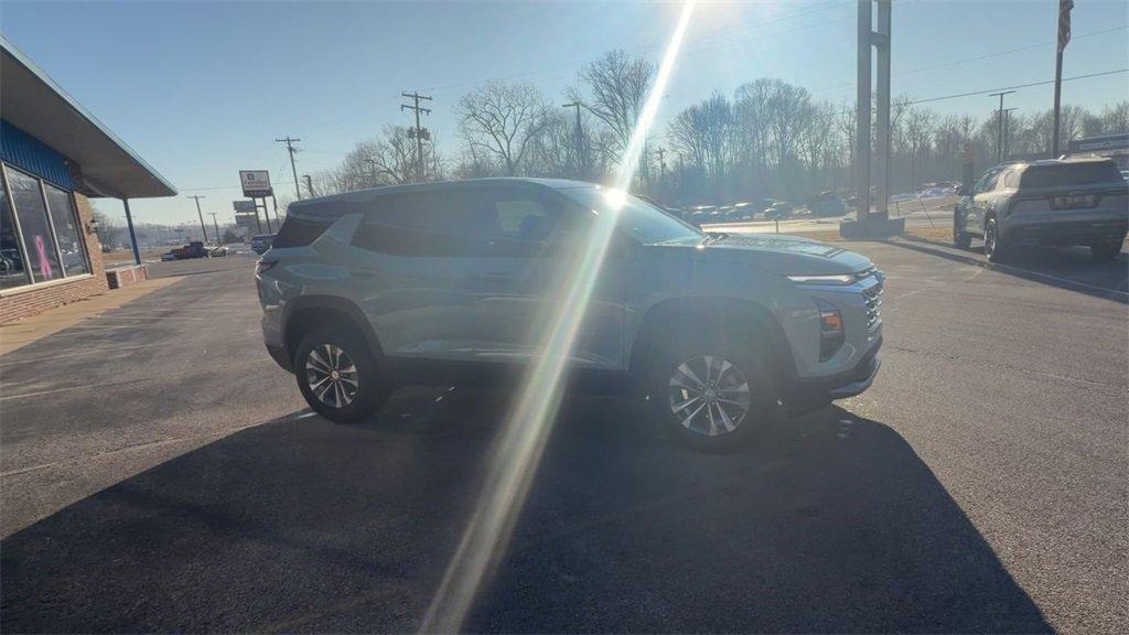new 2026 Chevrolet Equinox car, priced at $33,040