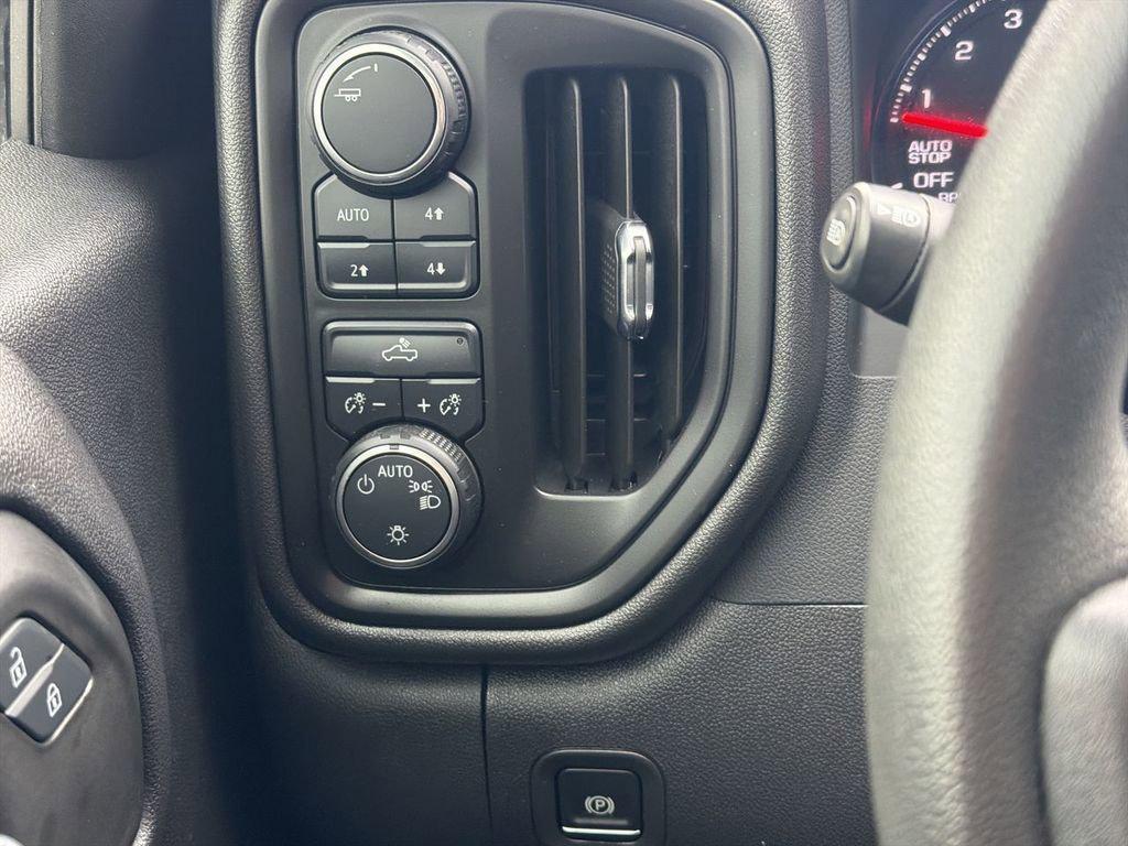 used 2025 Chevrolet Silverado 1500 car, priced at $45,715