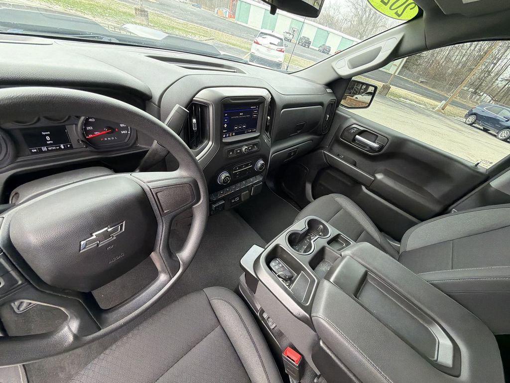 used 2025 Chevrolet Silverado 1500 car, priced at $45,715