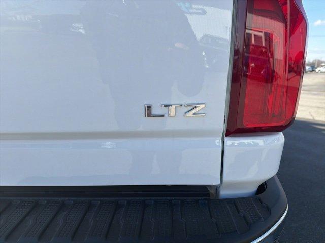 new 2026 Chevrolet Silverado 3500 car, priced at $82,272