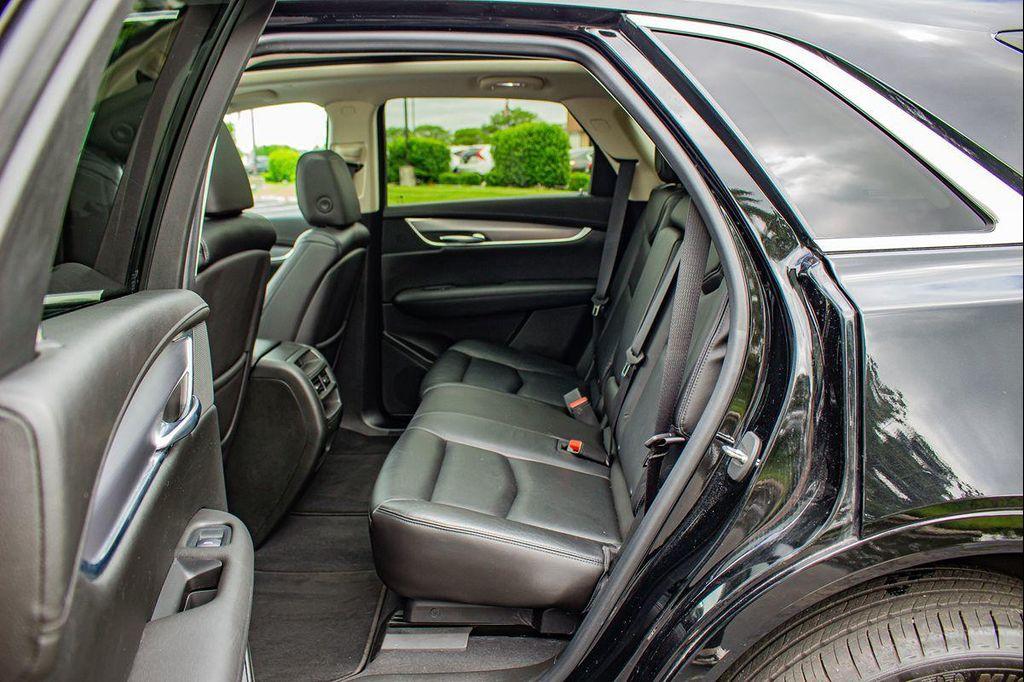 used 2017 Cadillac XT5 car, priced at $16,999
