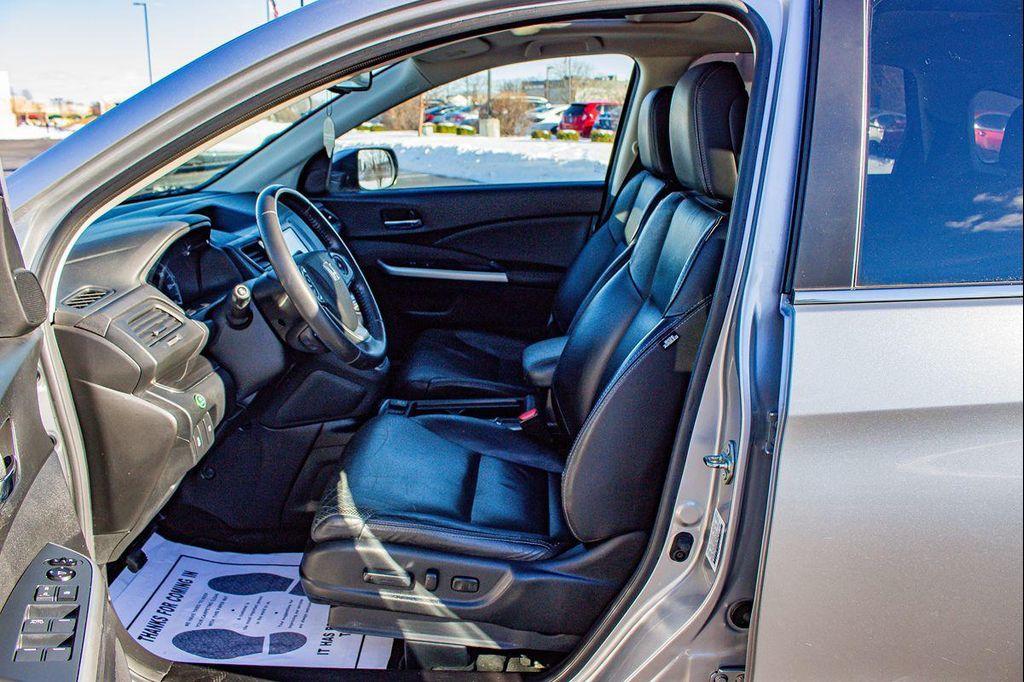 used 2016 Honda CR-V car, priced at $17,999