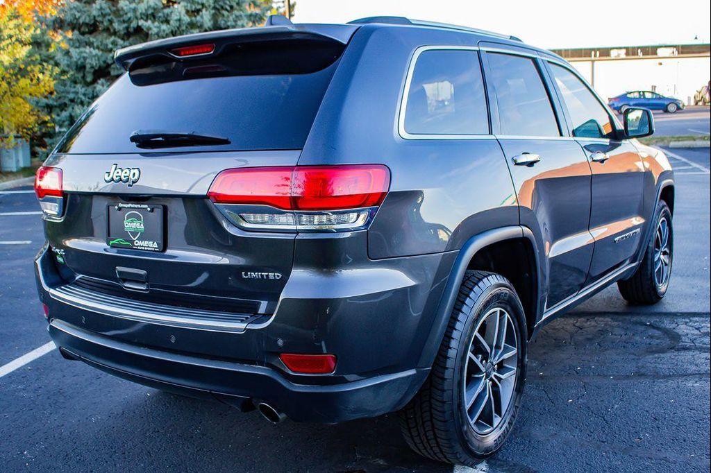 used 2019 Jeep Grand Cherokee car, priced at $17,684