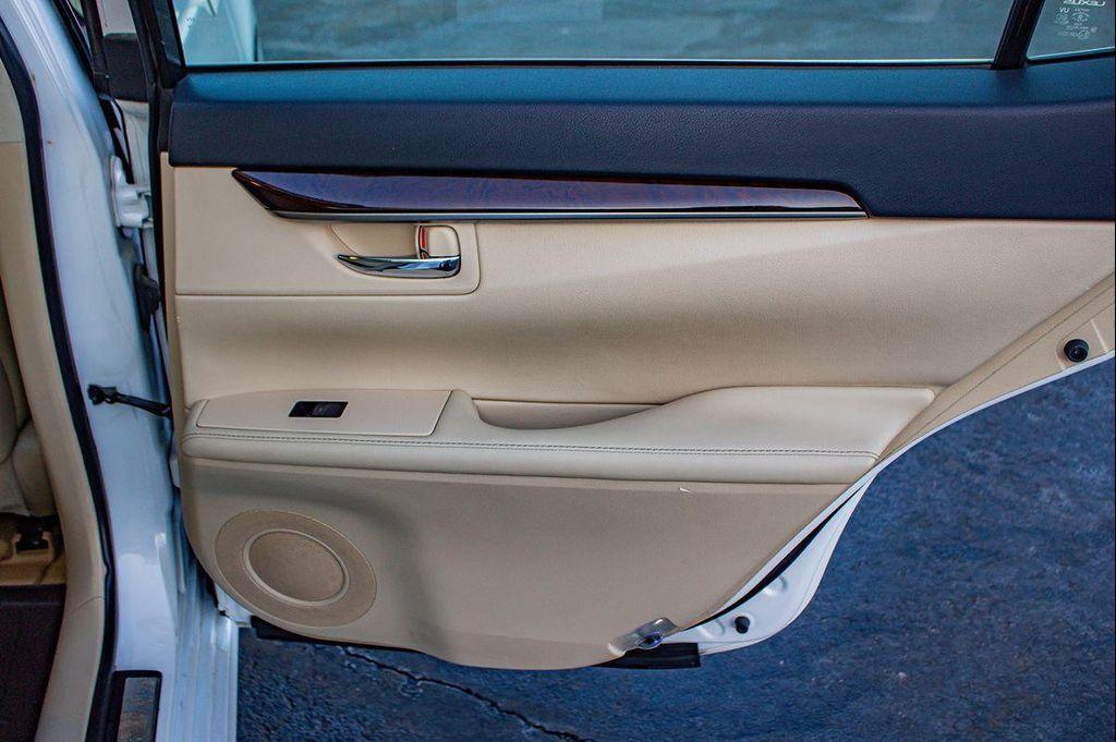 used 2015 Lexus ES 350 car, priced at $17,499