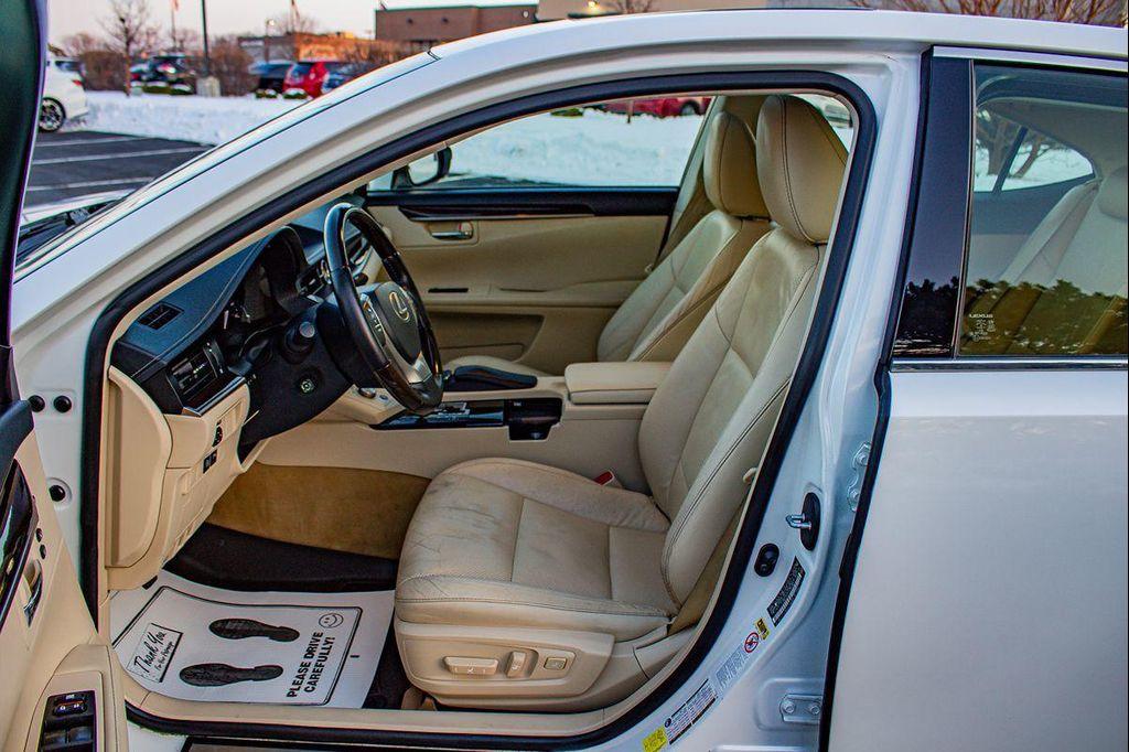 used 2015 Lexus ES 350 car, priced at $17,499