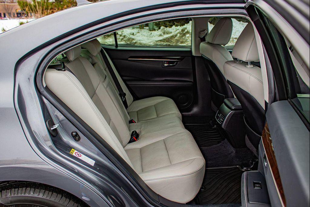 used 2013 Lexus ES 350 car, priced at $16,499