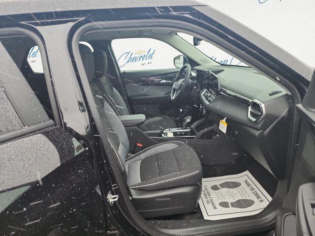 new 2026 Chevrolet TrailBlazer car, priced at $27,044