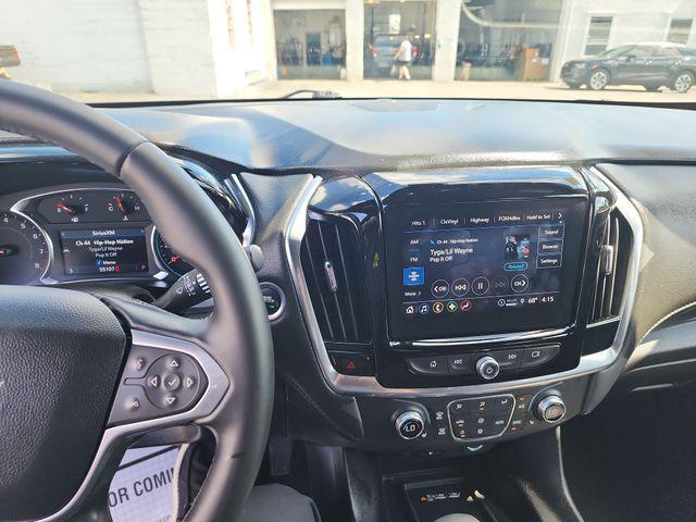 used 2023 Chevrolet Traverse car, priced at $29,888