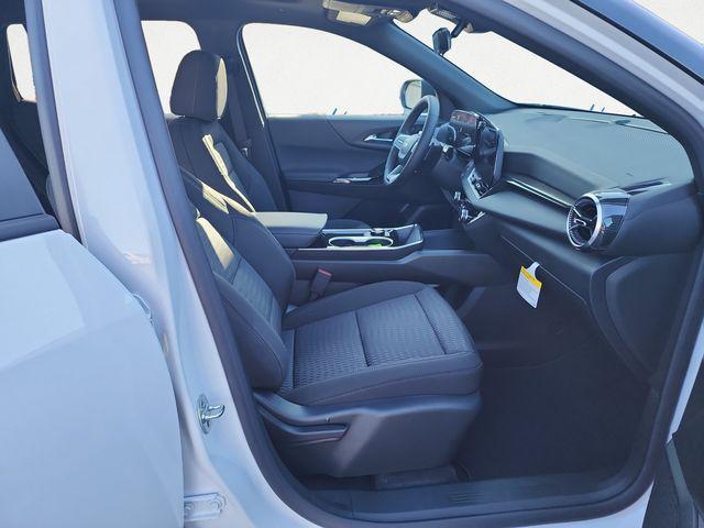 new 2026 Chevrolet Equinox car, priced at $30,043