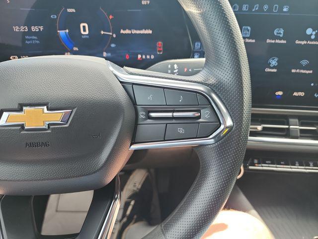 used 2025 Chevrolet Equinox EV car, priced at $22,324