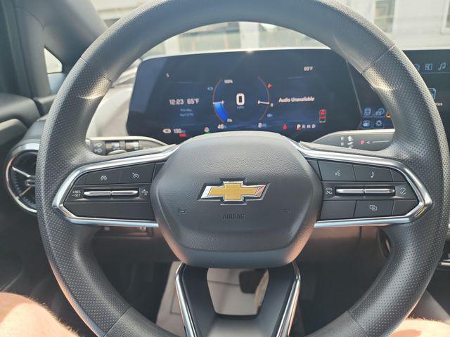 used 2025 Chevrolet Equinox EV car, priced at $22,324