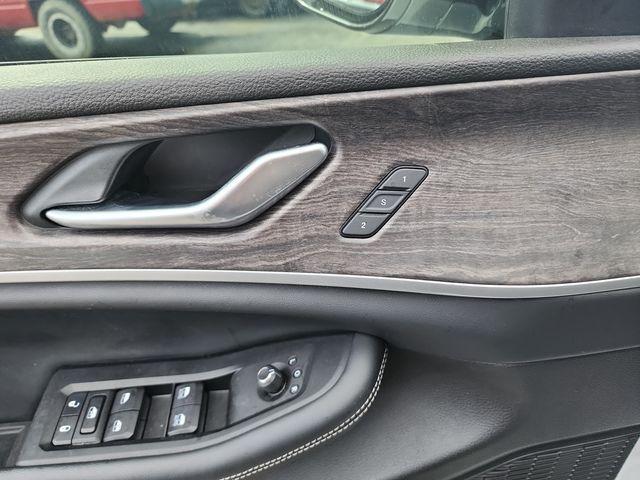 used 2023 Jeep Grand Cherokee L car, priced at $34,521