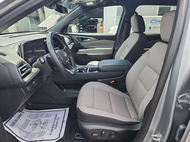 used 2024 Chevrolet Traverse car, priced at $39,431