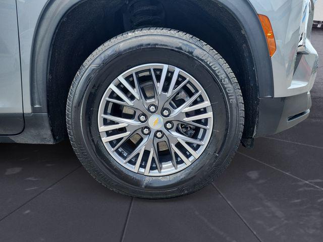 used 2024 Chevrolet Traverse car, priced at $39,431