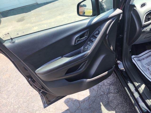 used 2022 Chevrolet Trax car, priced at $15,424