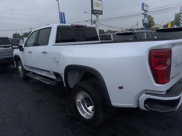new 2026 Chevrolet Silverado 3500 car, priced at $94,208