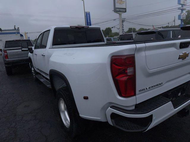 new 2026 Chevrolet Silverado 3500 car, priced at $94,208