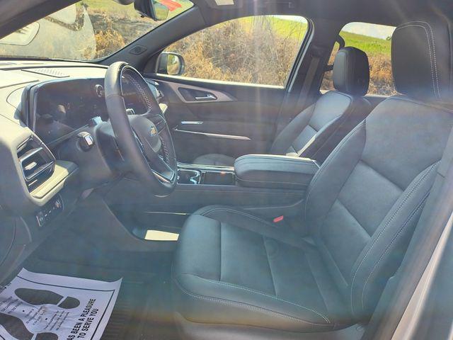 new 2026 Chevrolet Traverse car, priced at $49,294