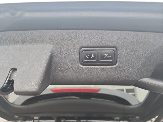 used 2022 Kia Carnival car, priced at $28,324