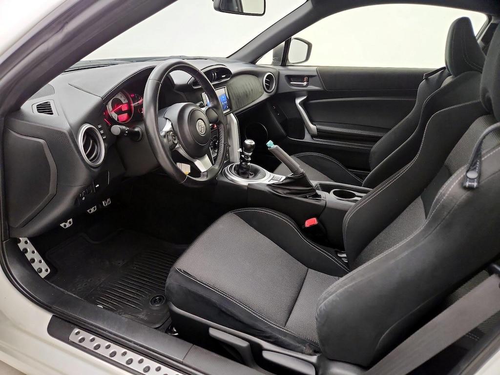 used 2020 Toyota 86 car, priced at $23,998