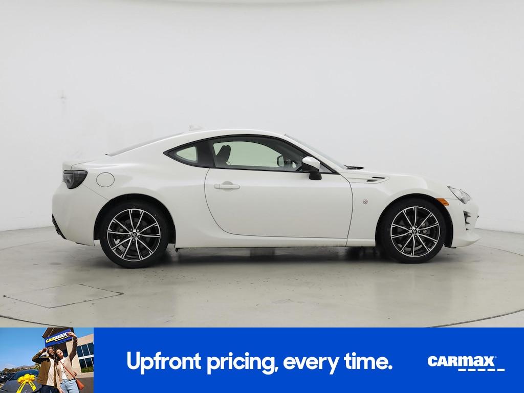 used 2020 Toyota 86 car, priced at $23,998
