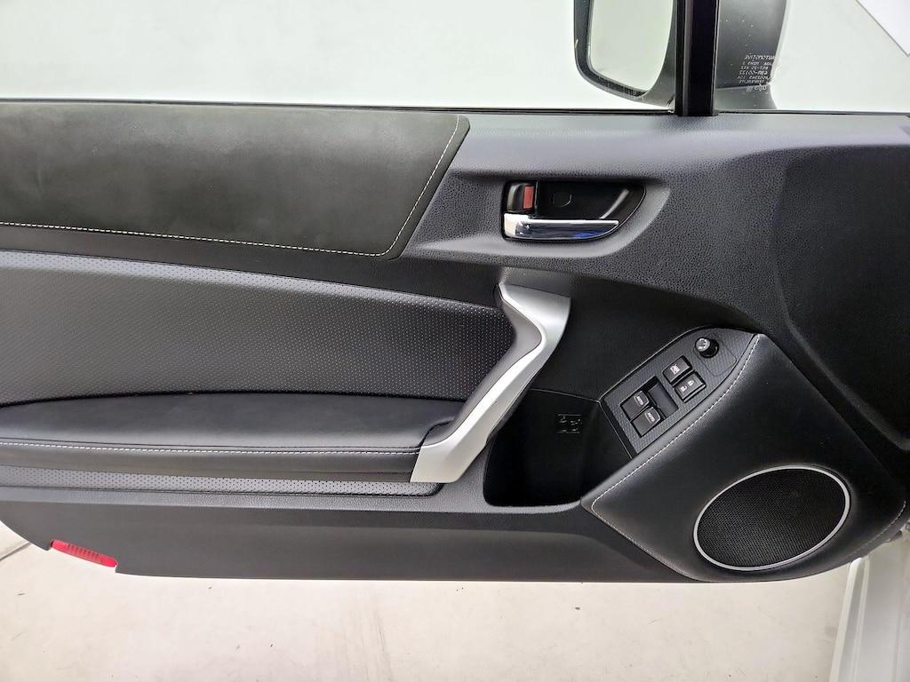 used 2020 Toyota 86 car, priced at $23,998