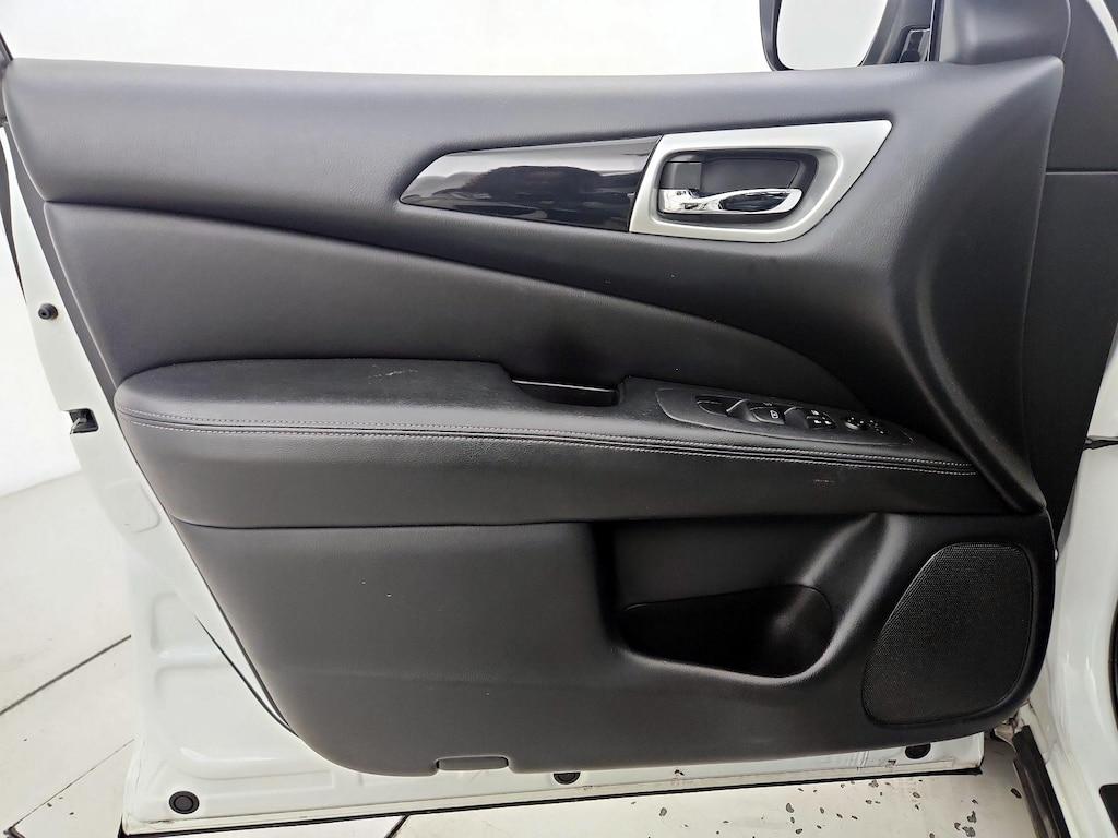 used 2018 Nissan Pathfinder car, priced at $12,998