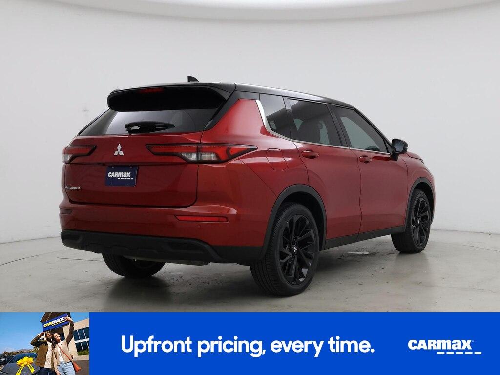 used 2023 Mitsubishi Outlander car, priced at $26,998