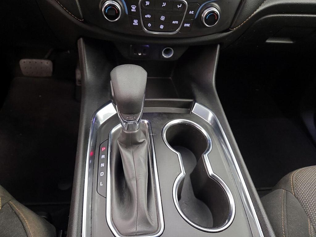 used 2021 Chevrolet Traverse car, priced at $24,998