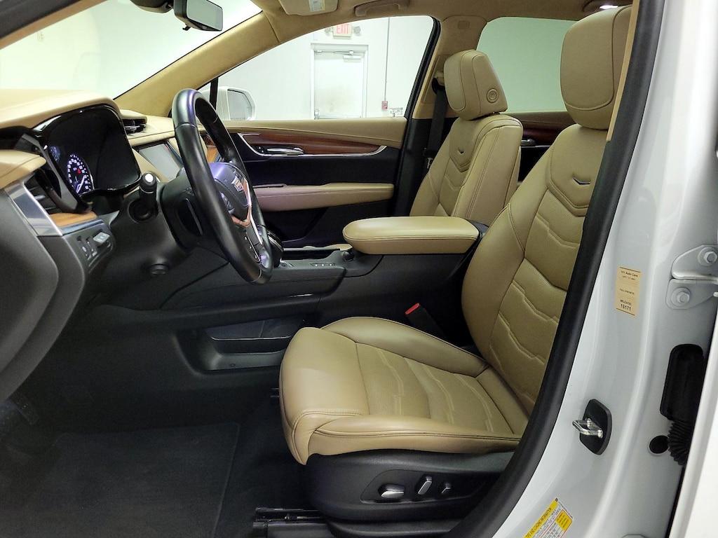 used 2019 Cadillac XT5 car, priced at $28,998