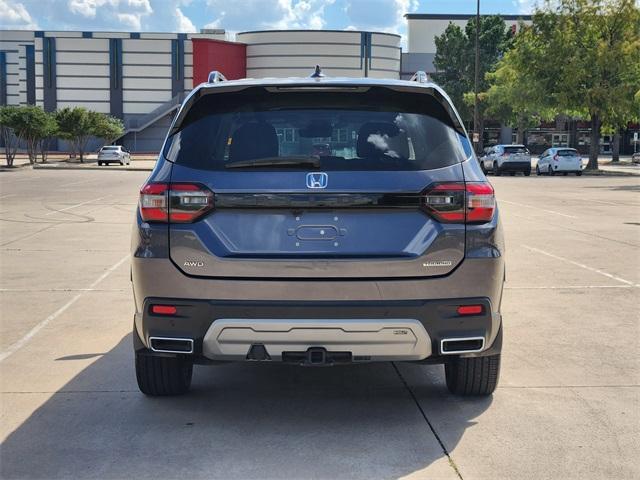 2023 Gray Honda Pilot