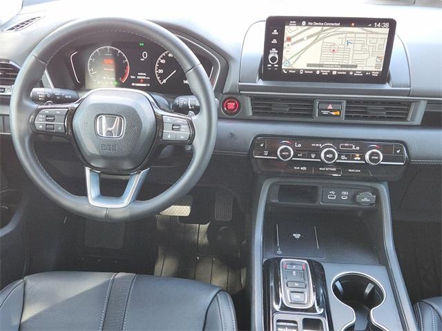 2023 Gray Honda Pilot