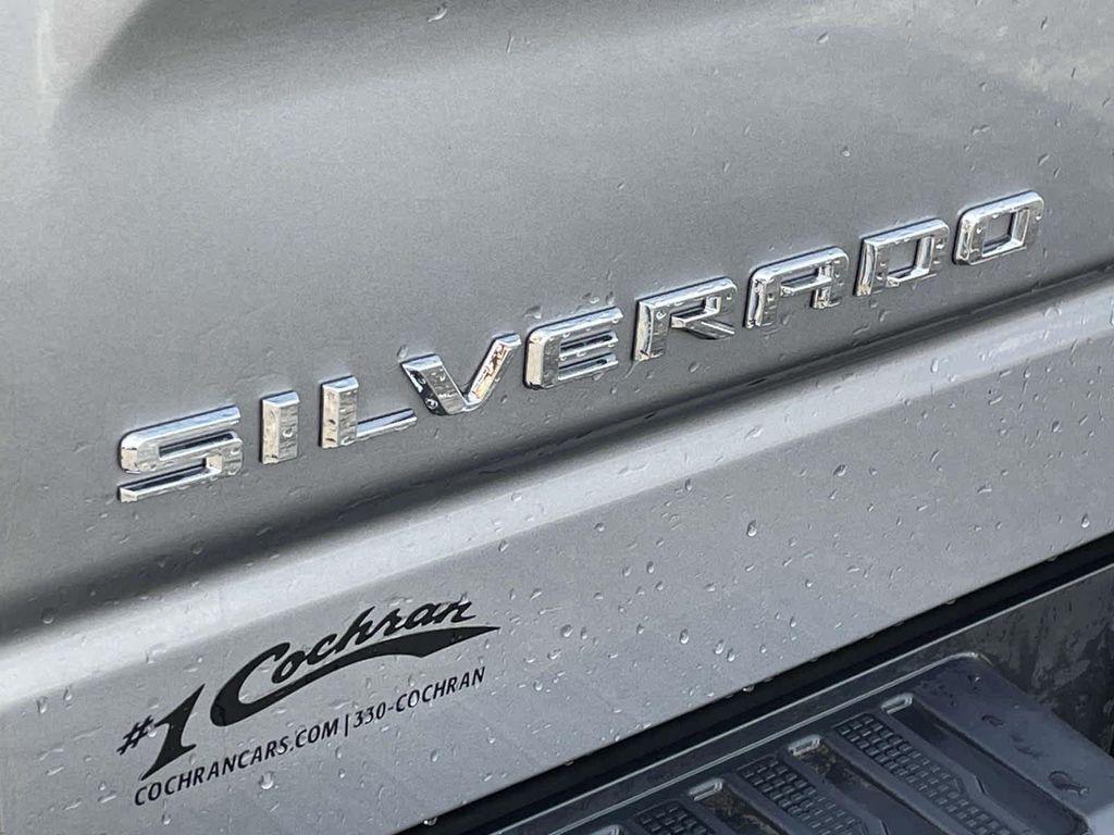used 2025 Chevrolet Silverado 1500 car, priced at $40,468
