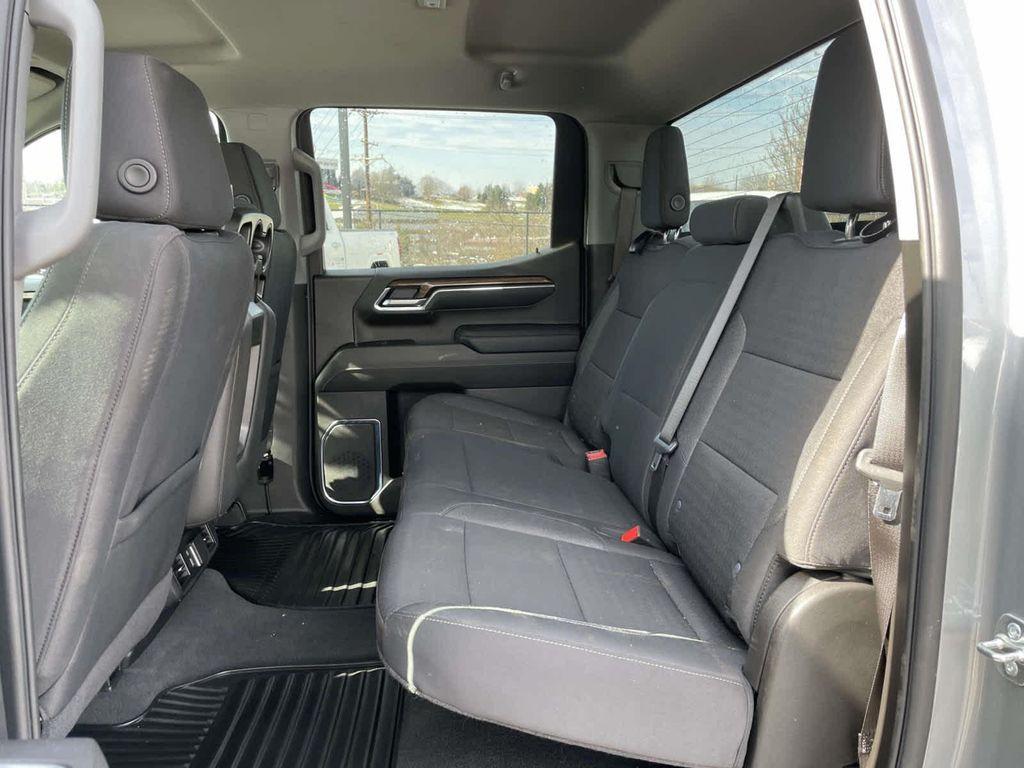 used 2025 Chevrolet Silverado 1500 car, priced at $40,468