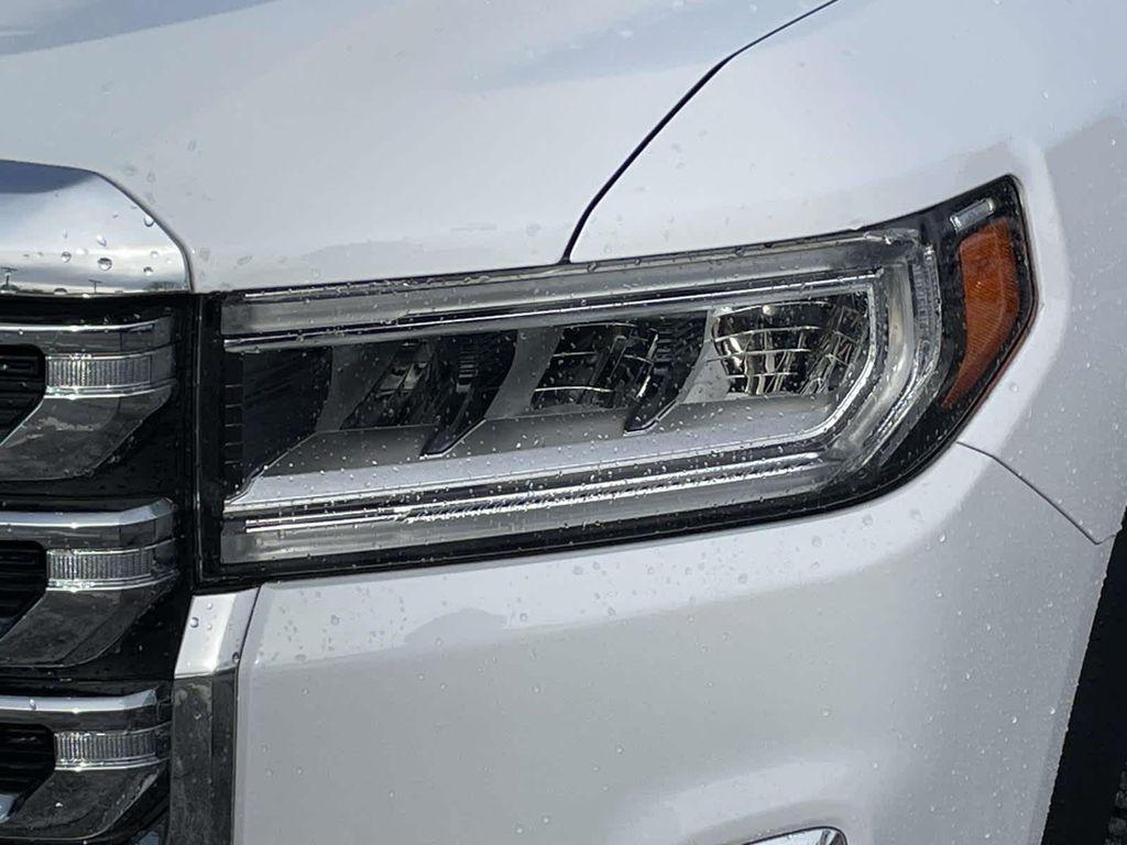 used 2023 GMC Acadia car, priced at $26,589