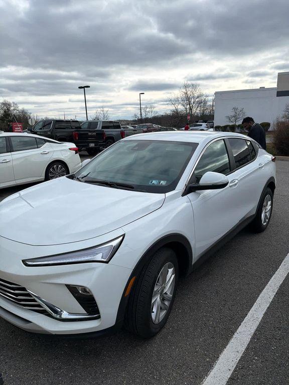 used 2024 Buick Envista car, priced at $20,000