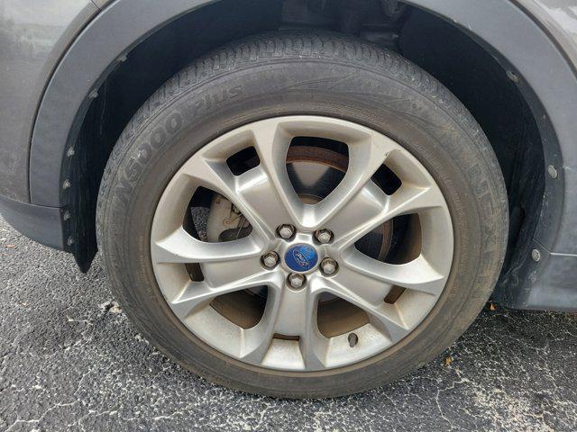 used 2013 Ford Escape car, priced at $3,600