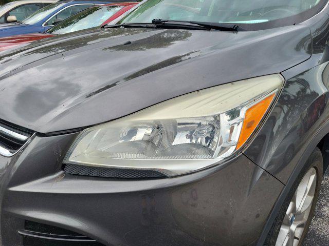 used 2013 Ford Escape car, priced at $3,600