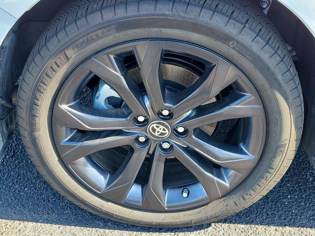 used 2025 Toyota Sienna car, priced at $45,414