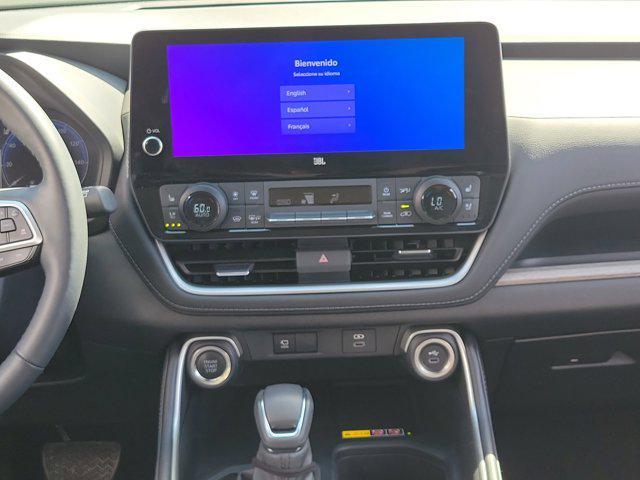 used 2025 Toyota Grand Highlander car, priced at $49,894