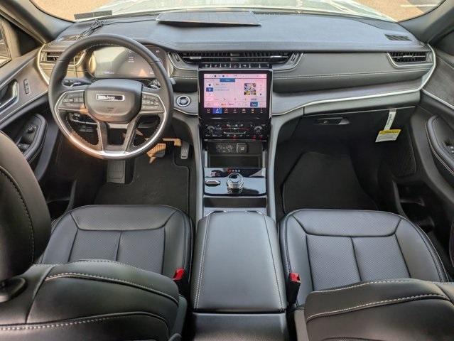 new 2025 Jeep Grand Cherokee L car, priced at $52,260