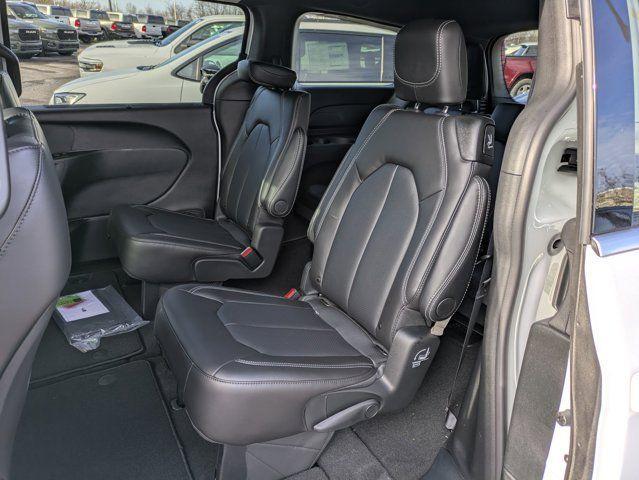 new 2026 Chrysler Pacifica car, priced at $41,366