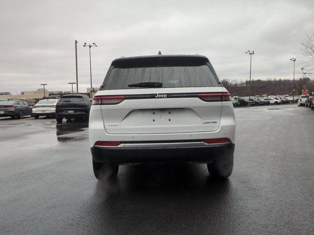 new 2026 Jeep Grand Cherokee car, priced at $47,379