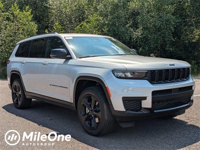 new 2025 Jeep Grand Cherokee L car, priced at $43,325